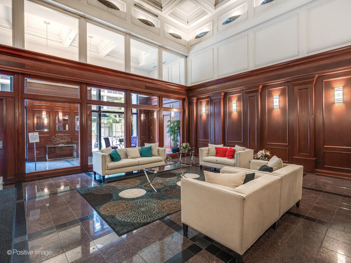 212 W Washington Street 1413