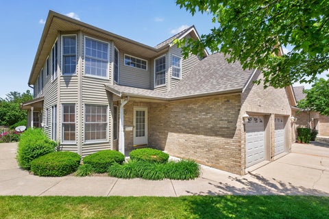 Photo of 171 McLaren Drive N #-, Sycamore, IL 60178 (MLS # 12661474)