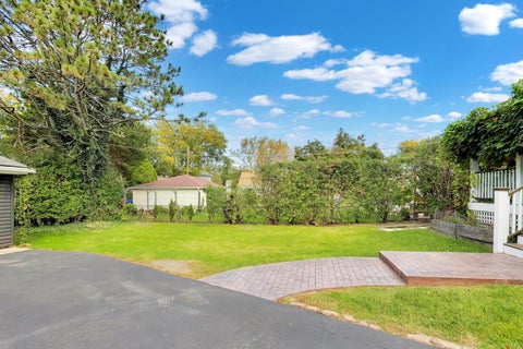Tiny photo for 314 S Wolf Road, Des Plaines, IL 60016 (MLS # 12786434)
