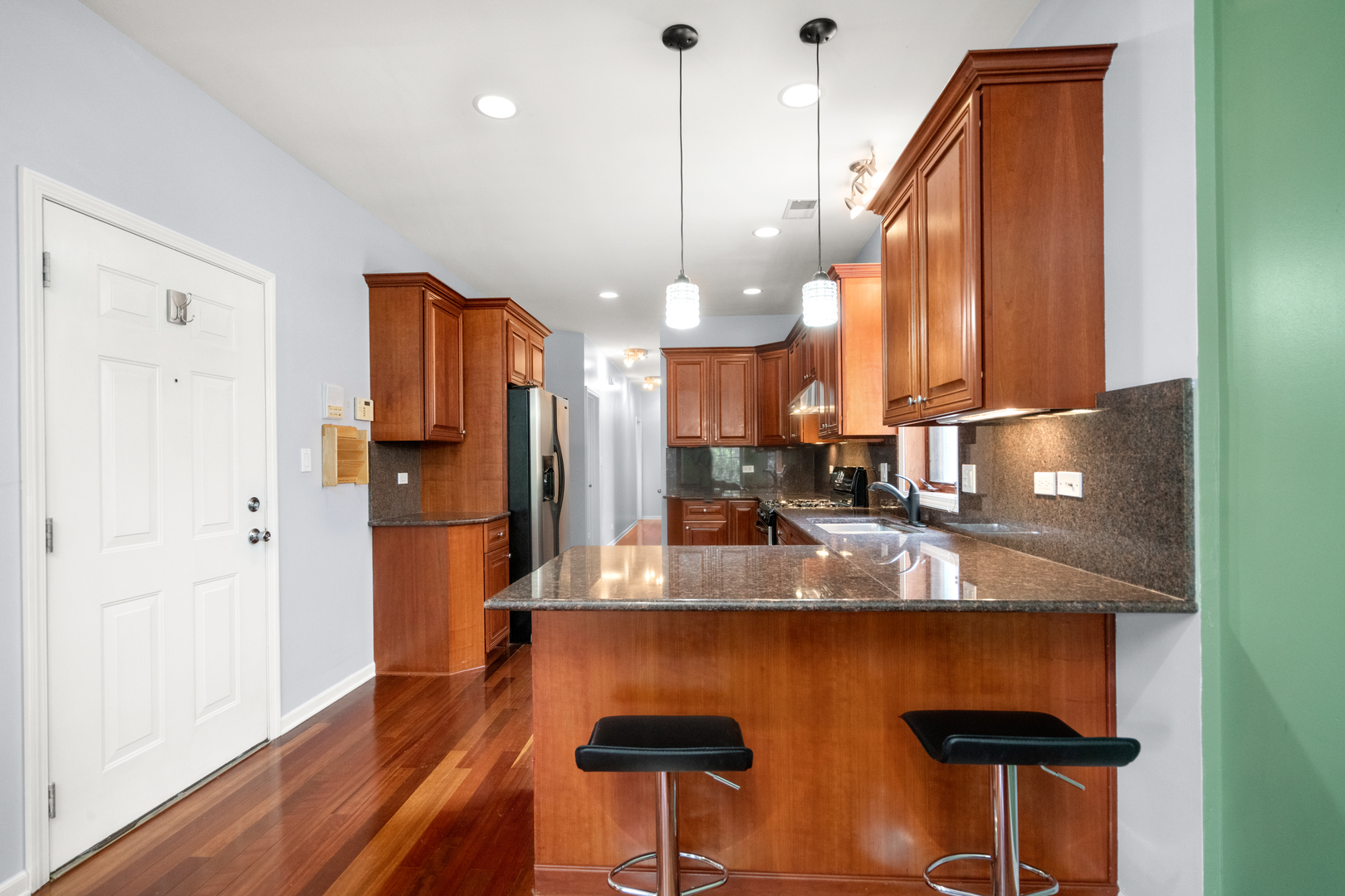 1031 N MOZART Street 2