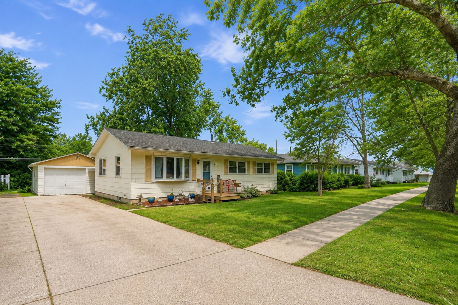 8112 7th Street W