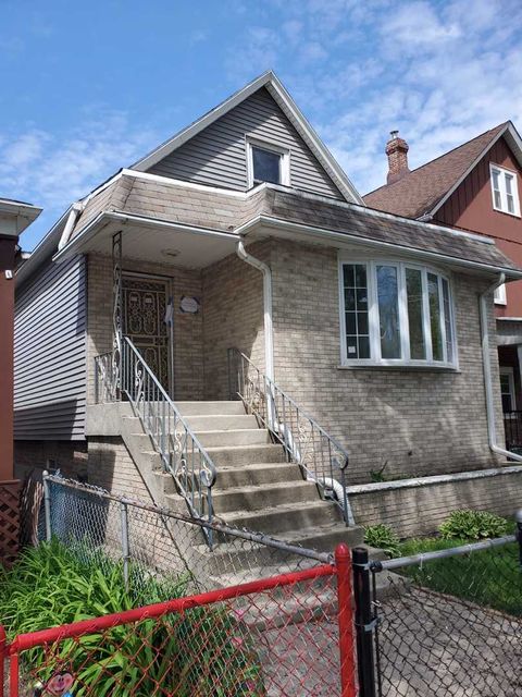 7324 S MARYLAND Street Chicago IL 60619