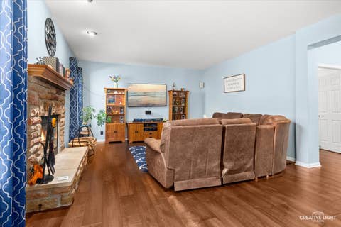 Tiny photo for 1164 Dorr Drive, Sugar Grove, IL 60554 (MLS # 12645457)