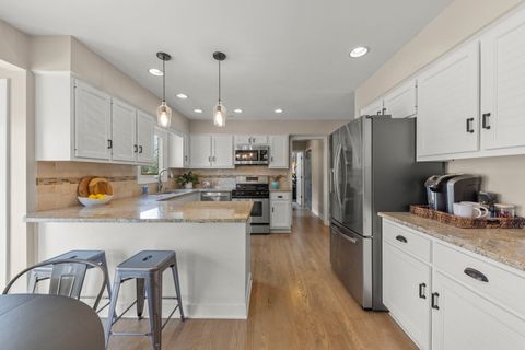 Tiny photo for 2429 Rio Grande Circle, Naperville, IL 60565 (MLS # 12602223)