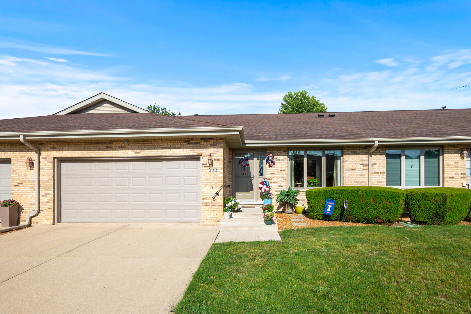 833 Winter Park Drive 833