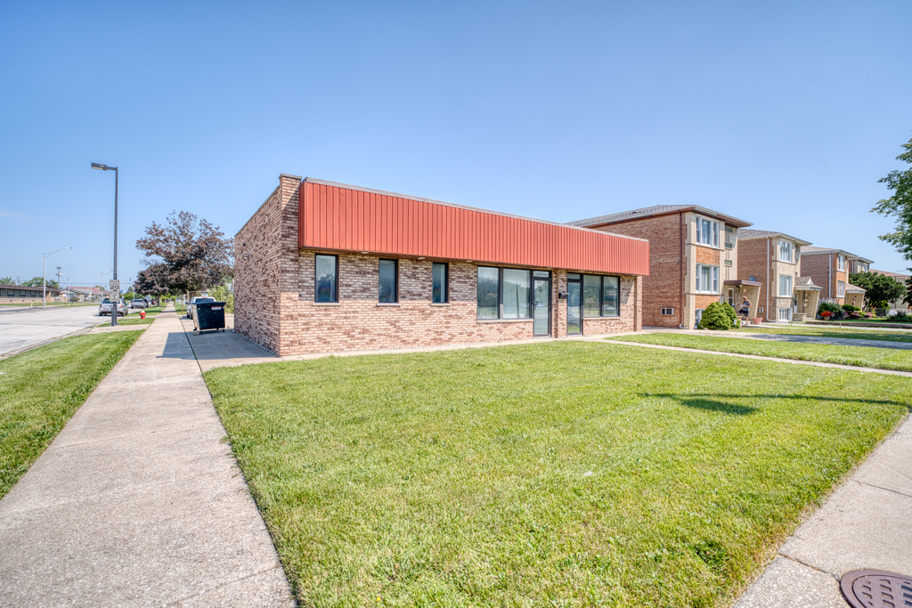 6216 W 79th Street