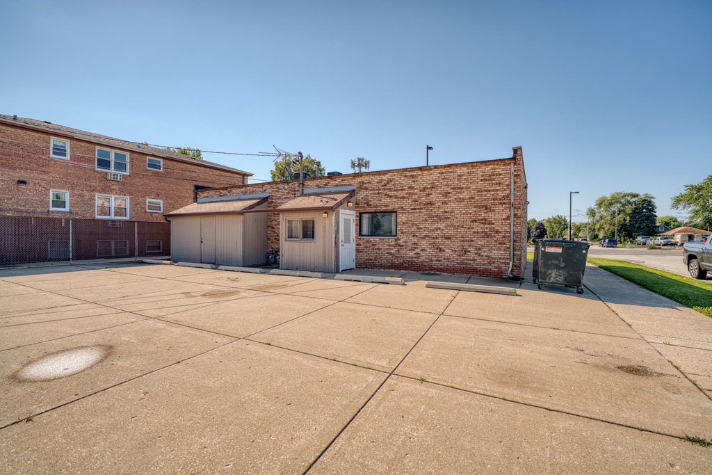 6216 W 79th Street