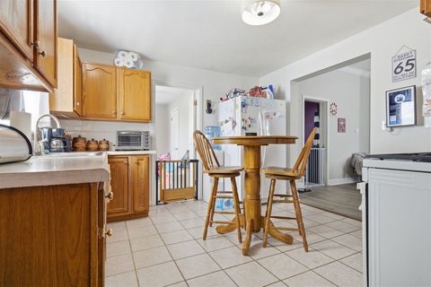 Tiny photo for 1101 Bunn Street, Bloomington, IL 61701 (MLS # 12607087)