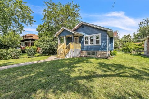 Tiny photo for 1710 169th Street, Hazel Crest, IL 60429 (MLS # 12504391)