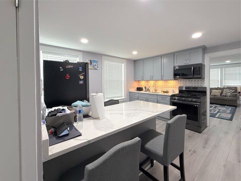 Tiny photo for 6200 S Kolin Avenue #1, Chicago, IL 60629 (MLS # 12481700)