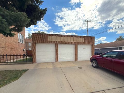 Tiny photo for 6200 S Kolin Avenue #1, Chicago, IL 60629 (MLS # 12481700)