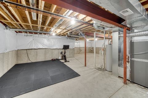 Tiny photo for 813 Bittersweet Lane, Shorewood, IL 60404 (MLS # 12464246)