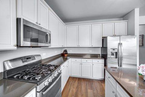 Tiny photo for 813 Bittersweet Lane, Shorewood, IL 60404 (MLS # 12464246)