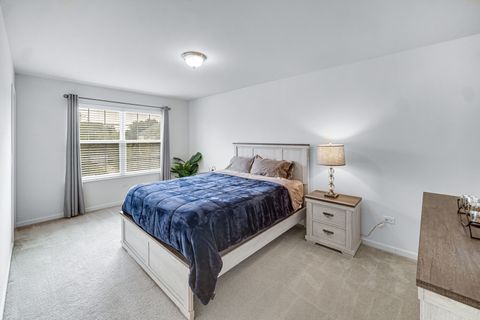 Tiny photo for 813 Bittersweet Lane, Shorewood, IL 60404 (MLS # 12464246)