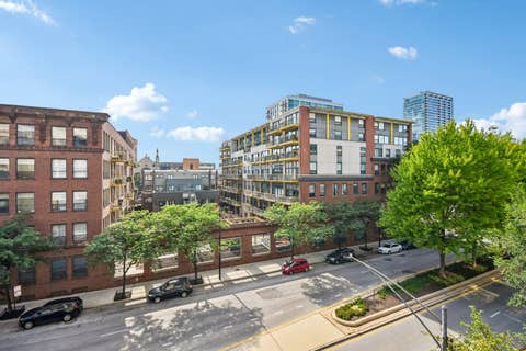 Tiny photo for 212 E Cullerton Street #409, Chicago, IL 60616 (MLS # 12721854)