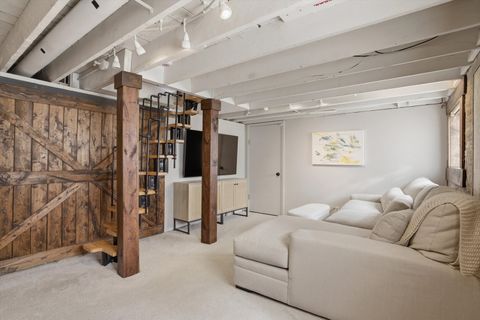 Tiny photo for 1958 W George Street #1, Chicago, IL 60657 (MLS # 12620614)