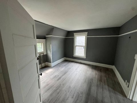 Tiny photo for 2106 W MILLMAN Street, Peoria, IL 61605 (MLS # 12591376)