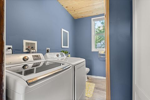 Tiny photo for 819 N Chicago Street, Pontiac, IL 61764 (MLS # 12519542)