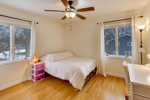 Tiny photo for 1605 Burning Trail Trl, Wheaton, IL 60189 (MLS # 12565698)