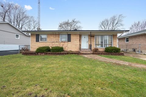 Tiny photo for 15634 AVALON Avenue, South Holland, IL 60473 (MLS # 12587272)