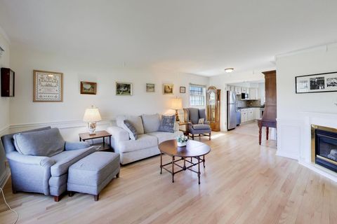 Tiny photo for 845 Country Club Drive #F, Libertyville, IL 60048 (MLS # 12612774)