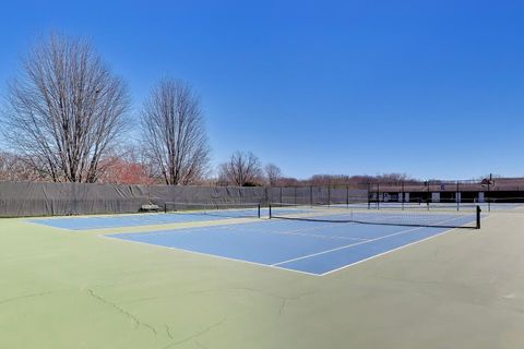 Tiny photo for 845 Country Club Drive #F, Libertyville, IL 60048 (MLS # 12612774)