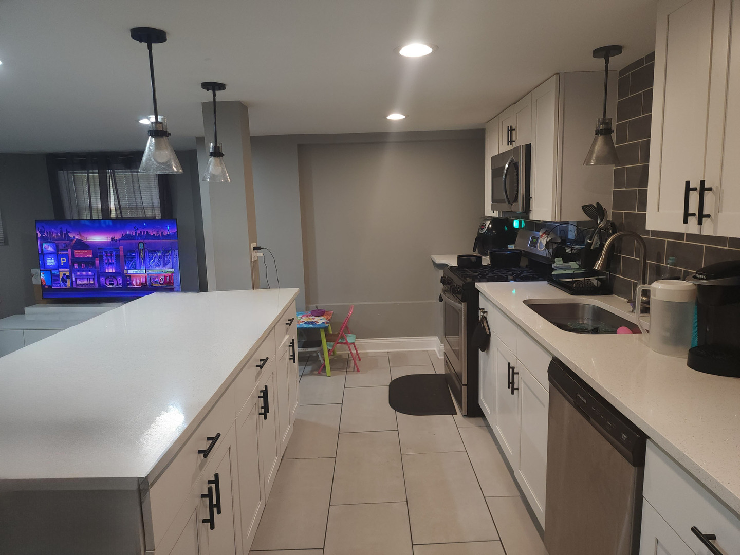 4818 W Washington Boulevard