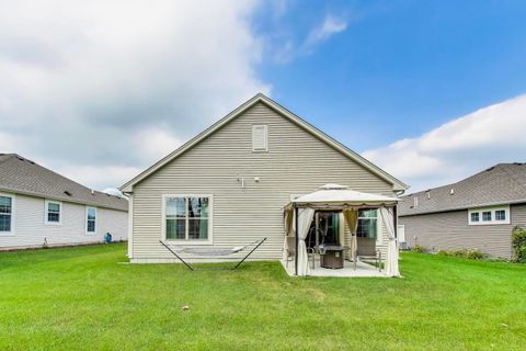 Tiny photo for 1101 Black Cherry Drive, Crystal Lake, IL 60012 (MLS # 12438730)