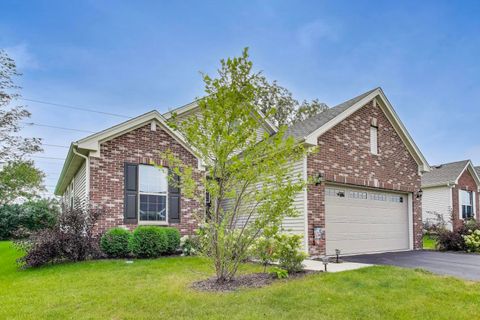 Tiny photo for 1101 Black Cherry Drive, Crystal Lake, IL 60012 (MLS # 12438730)