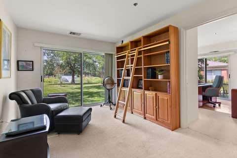 Tiny photo for 392 Kelburn Road #122, Deerfield, IL 60015 (MLS # 12678095)