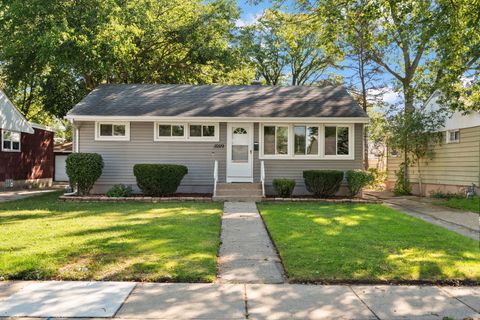 Photo of 15519 Elm Street, South Holland, IL 60473 (MLS # 12471899)