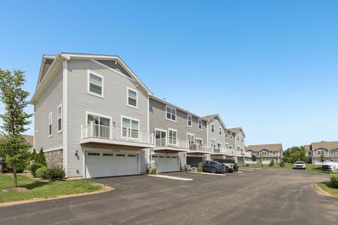 Tiny photo for 2703 Martini Street, Mundelein, IL 60060 (MLS # 12722575)