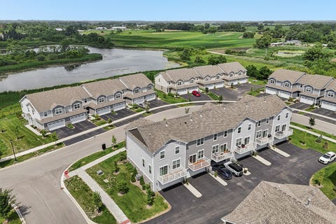 Tiny photo for 2703 Martini Street, Mundelein, IL 60060 (MLS # 12722575)