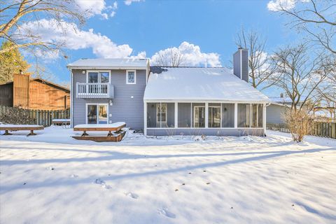 Tiny photo for 4 Genevieve Lane, Champaign, IL 61822 (MLS # 12498292)