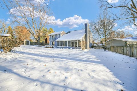 Tiny photo for 4 Genevieve Lane, Champaign, IL 61822 (MLS # 12498292)