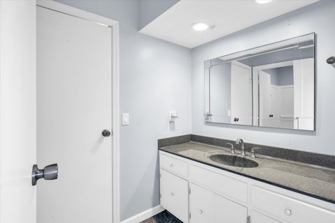 Tiny photo for 4 Genevieve Lane, Champaign, IL 61822 (MLS # 12498292)