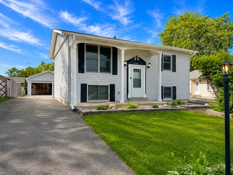 Tiny photo for 9140 162nd Street, Orland Hills, IL 60487 (MLS # 12667585)