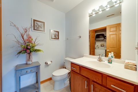 Tiny photo for 100 N Bokelman Street #329, Roselle, IL 60172 (MLS # 12553831)