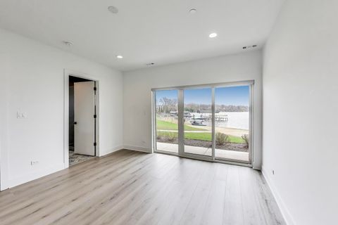 Tiny photo for 12 Golden Sunset Drive, Lake Zurich, IL 60047 (MLS # 12529602)