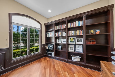 Tiny photo for 1105 Austin Avenue, Park Ridge, IL 60068 (MLS # 12650079)