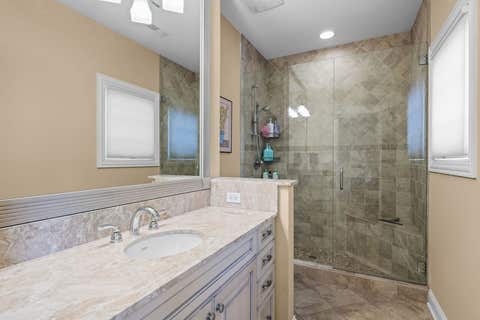 Tiny photo for 1105 Austin Avenue, Park Ridge, IL 60068 (MLS # 12650079)