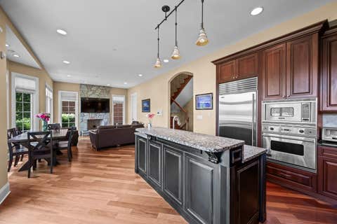Tiny photo for 1105 Austin Avenue, Park Ridge, IL 60068 (MLS # 12650079)