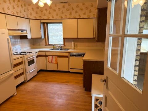Tiny photo for 5330 W Melrose Street, Chicago, IL 60641 (MLS # 12712573)