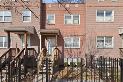 Tiny photo for 1234 N Lawndale Avenue, Chicago, IL 60651 (MLS # 12585058)
