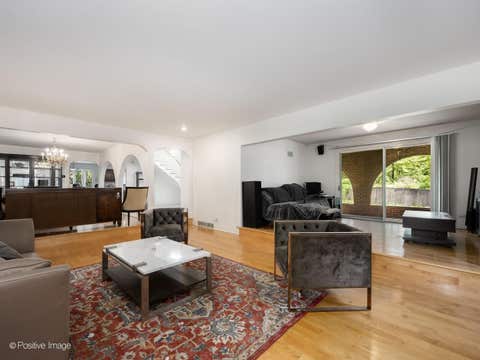 Tiny photo for 188 N BLOOMINGDALE Road, Bloomingdale, IL 60108 (MLS # 12639042)