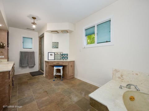 Tiny photo for 188 N BLOOMINGDALE Road, Bloomingdale, IL 60108 (MLS # 12639042)