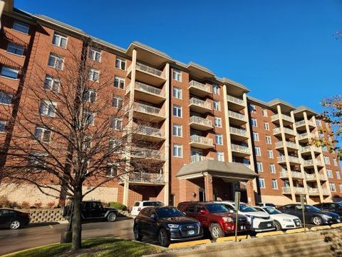 8440 Callie Avenue 410 Morton Grove IL 60053