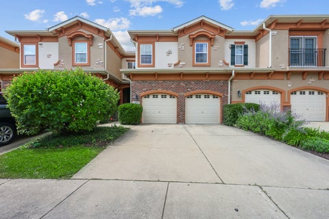 Tiny photo for 322 Montabello, Bloomingdale, IL 60108 (MLS # 12738956)