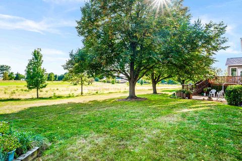 Tiny photo for 1902 Quail Run Cc Court, Normal, IL 61761 (MLS # 12468891)