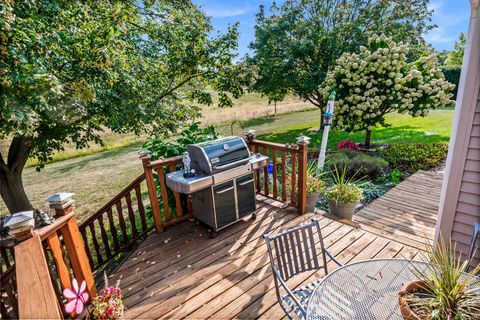 Tiny photo for 1902 Quail Run Cc Court, Normal, IL 61761 (MLS # 12468891)